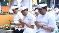Puncak Karya Pura Pucak Mangu (2) copy