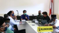 Bupati Klungkung, I Nyoman Suwirta menghadiri silaturahmi dalam rangka persiapan menjelang pelaksanaan Hari Raya Idul Fitri