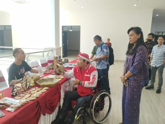 tenaga kerja gianyar