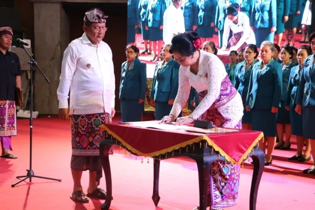 Bupati BulelengIMG-20250320-WA0160