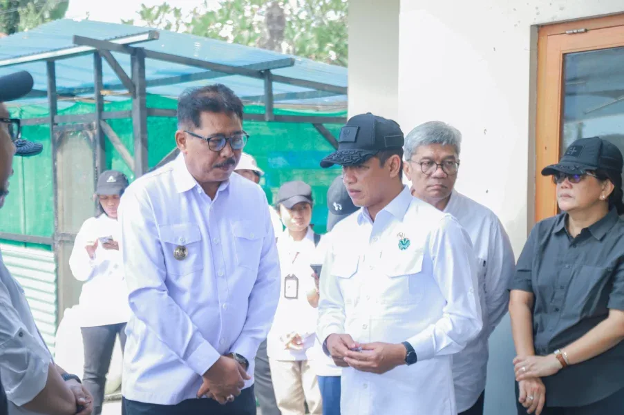 Menteri LH Gianyar 1