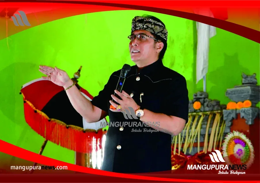 bekerja sesuai aturan