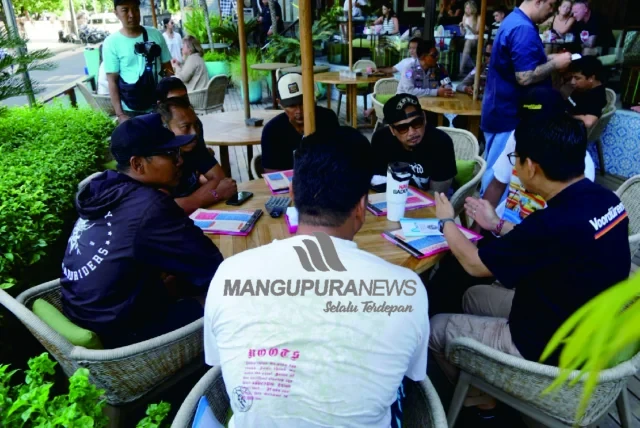 dialog dengan komunitas sekitar pantai kuta (1)