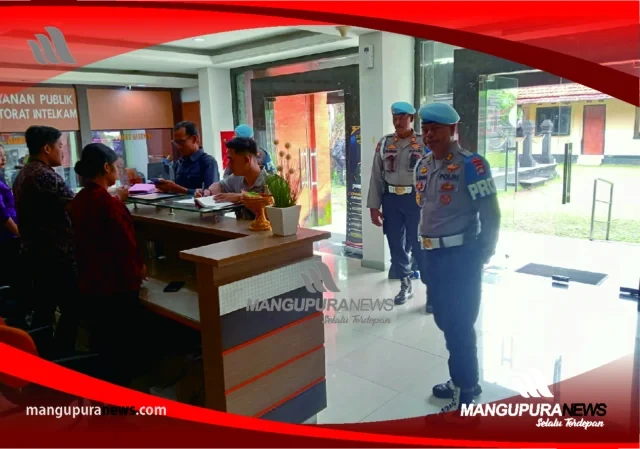 provos polda bali awasi pelayanan skck