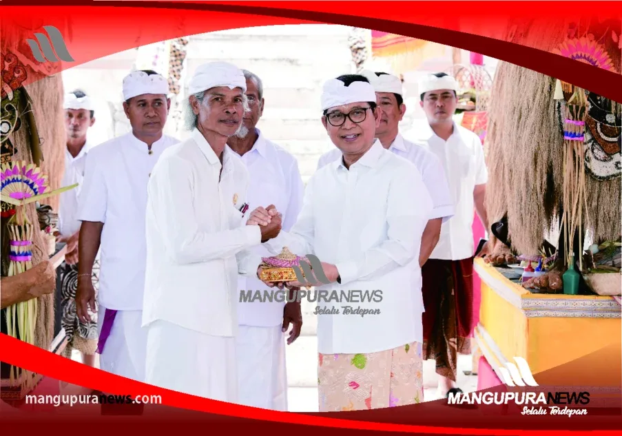 pura desa bale agung desa adat kutuh (1)