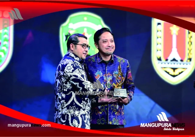 raih penghargaan (2)