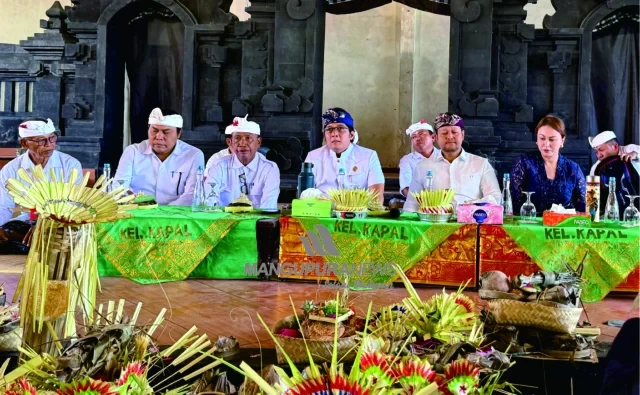 wagub giri prasta di desa kapal2