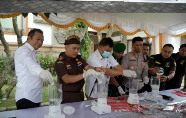 screenshot 20251023 100033 word