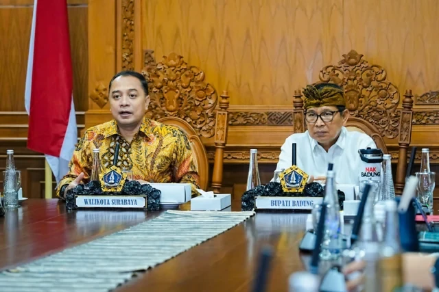 kunjungan wali kota surabaya (2) kunjungan wali kota surabaya (2)