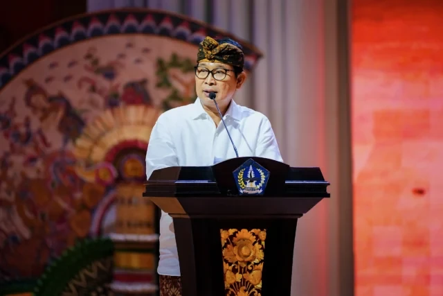 bulan bahasa bali dan penyerahan dana kreativitas (2)