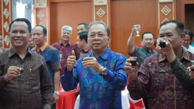koster arak bali