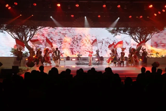 singgasana seni bung karno1