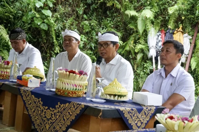 bantuan pemulihan dampak bencana pura taman beji magendra (3)