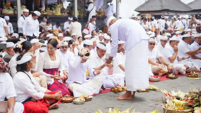 hari pertama ibtk 2026 di besakih