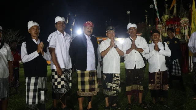 pujawali pura luhur batulumbung