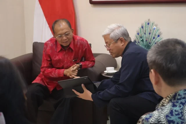 bali dan tiongkok