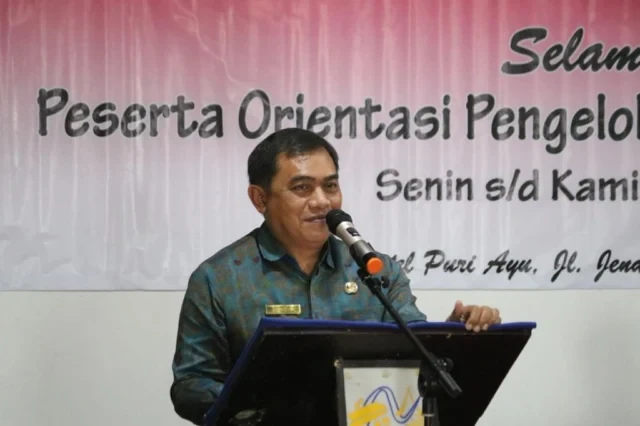 kepala dinas kesehatan provinsi bali dr. dr. i nyoman gede anom, m.kes