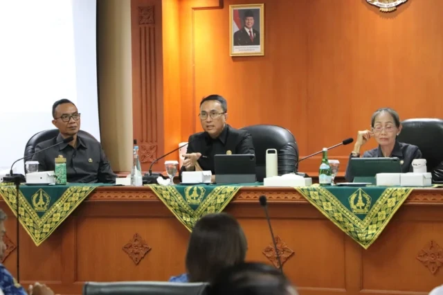 rapat evaluasi (3)