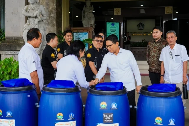 tong komposter program tjsp badung (2)