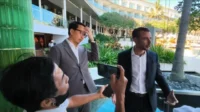 adrian james campbell saat memberikan keterangan kepada awak media