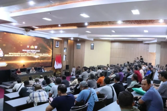 bali diharapkan mampu menangkal paparan radikalisme sekaligus menjadi role model harmoni digital bagi indonesia dan dunia