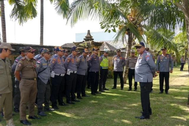di pecatu dishub badung mulai terapkan rekayasa lalu lintas