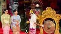 gubernur koster resmi buka pkb xlviii