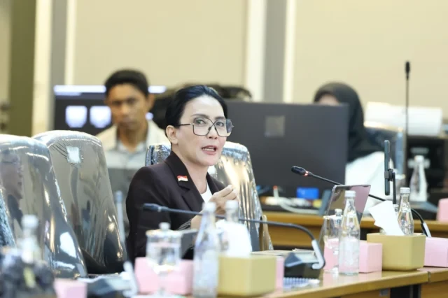 rieke diah pitaloka, perlindungan perempuan tidak boleh menjadi korban keterbatasan anggaran