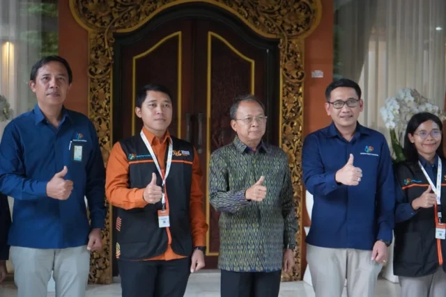 warga bali pertama disensus