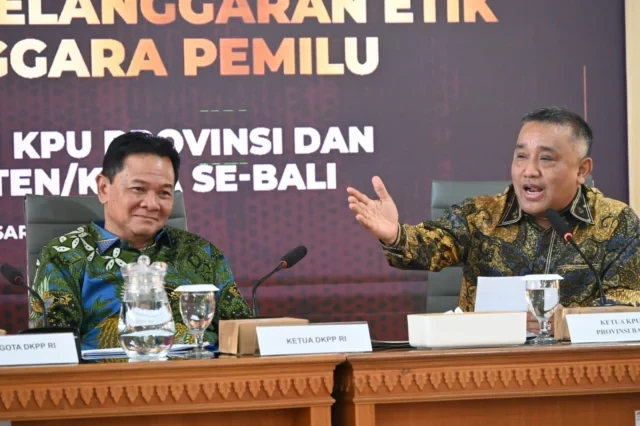 kpu provinsi bali terus berkomitmen menjaga marwah dan profesionalisme penyelenggara pemilu di bali kpu provinsi bali terus berkomitmen menjaga marwah dan profesionalisme penyelenggara pemilu di bali