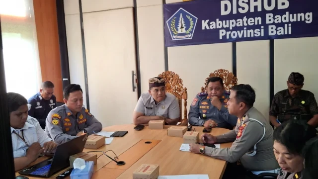 tetapkan rekayasa lalu lintas pecatu uluwatu tetapkan rekayasa lalu lintas pecatu uluwatu